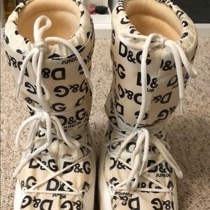 Amazing Dolce & Gabbana Moon Boots